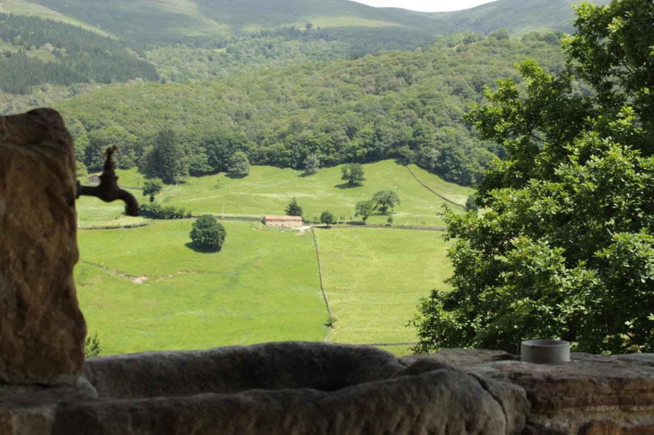 Вілла El Refugio De Luena San Miguel de Luena Екстер'єр фото
