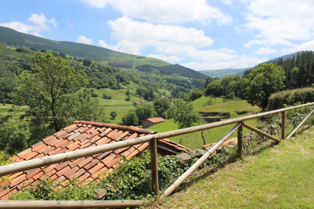 Вілла El Refugio De Luena San Miguel de Luena Екстер'єр фото